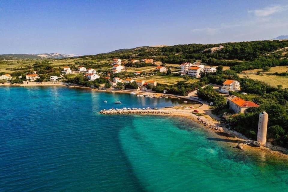 Apartments Loncar-Near Zrce Beach Novalja Buitenkant foto
