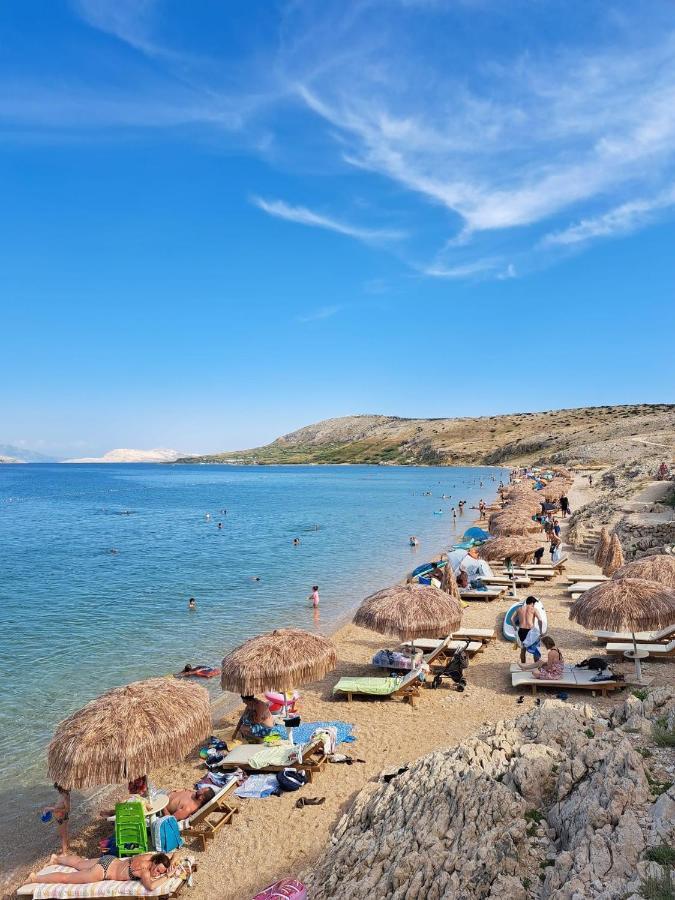 Apartments Loncar-Near Zrce Beach Novalja Buitenkant foto